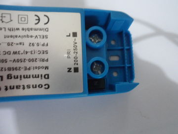 Le triac à sortie unique Dimmable a mené le conducteur