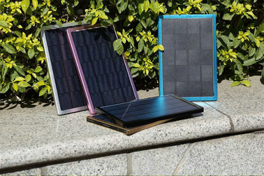 Chargeur de batterie solaire portatif universel externe de la banque 10000mah d'énergie solaire pour le téléphone portable